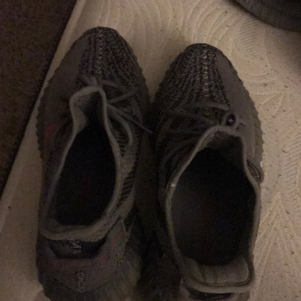 Yeezy boost 350 v2 beluga 2.0